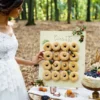 Mur De Donuts En Bois