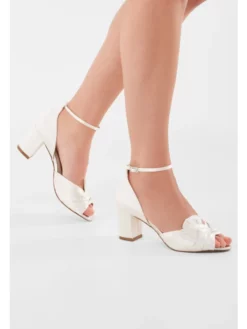 Rainbow Club Eliza Chaussures Mariage -BEAUTIFUL BRIDE SHOP Ventes eliza ivory satin