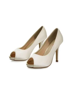 Rainbow Club Jerney Chaussures De Mariée 11 Rainbow Club Jerney Chaussures De Mariée -BEAUTIFUL BRIDE SHOP Ventes jerney ivory satin 6