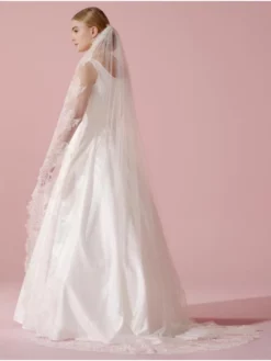 LILLY 02-2037-CR-250 Voile