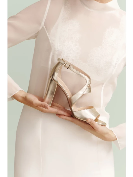 Content Magnolia Champagne Chaussure Mariage 2 Content Magnolia Champagne Chaussure Mariage – Image 2