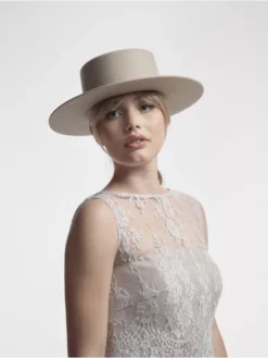 Poirier HT-310-Sable Chapeau -BEAUTIFUL BRIDE SHOP Ventes poirier ht 310 sand hat 3