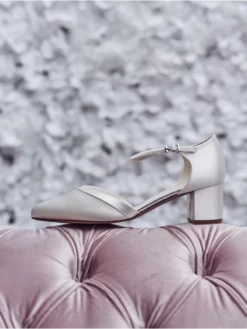 Rainbow Club Stacy Chaussure Mariage -BEAUTIFUL BRIDE SHOP Ventes stacy ivory satin pls a